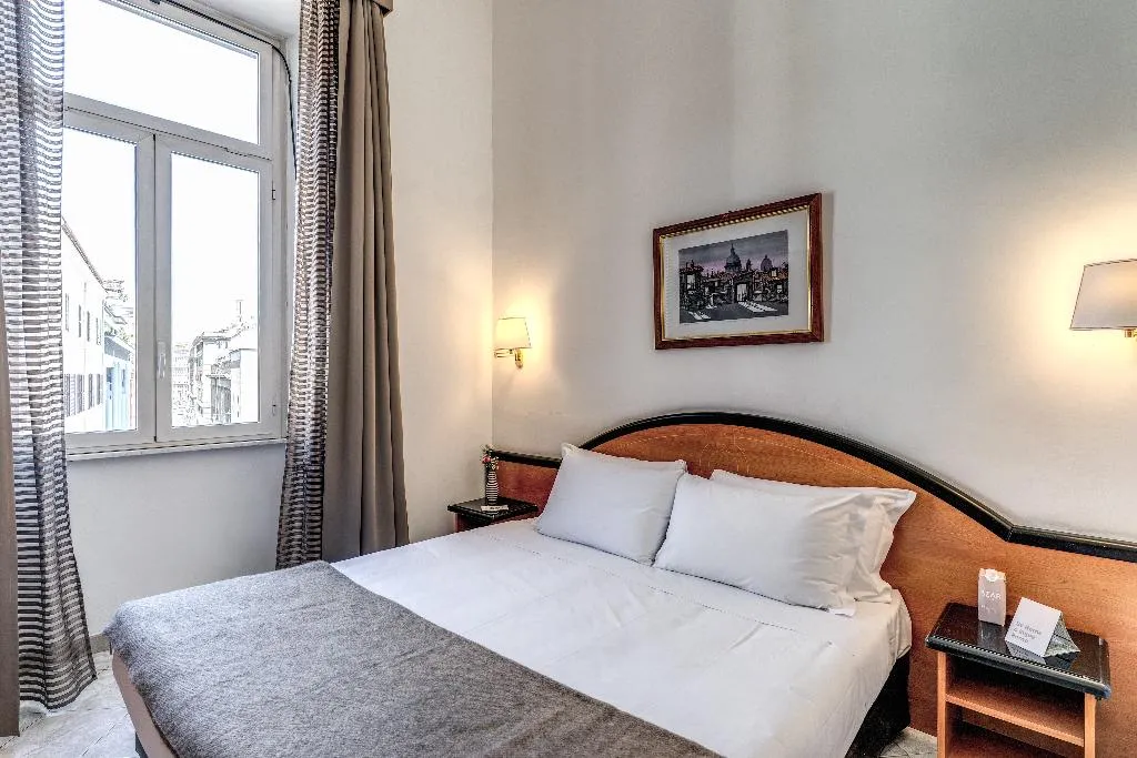 TRIPLE STANDARD Room, Sonya, Rome