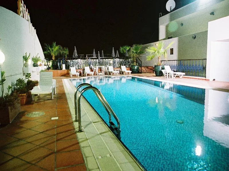 Pool, Winchester Grand Hotel Apartments, Dubai