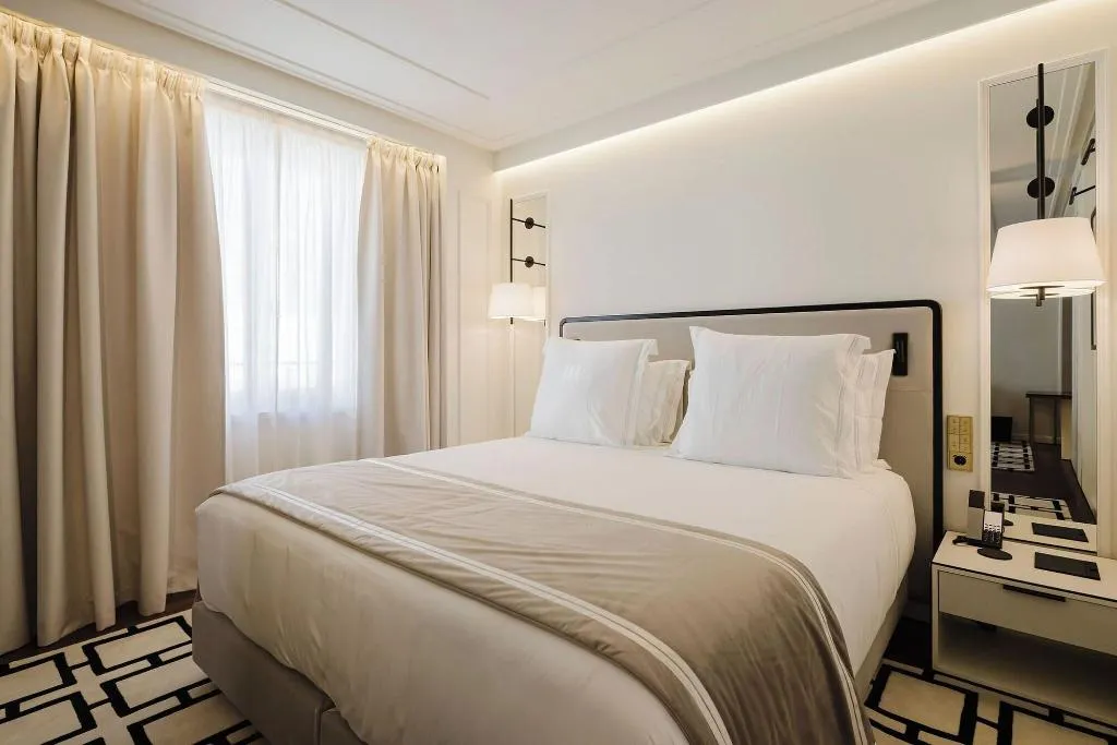 Room, Lisbon Chiado Hotel & Spa, Lisbon