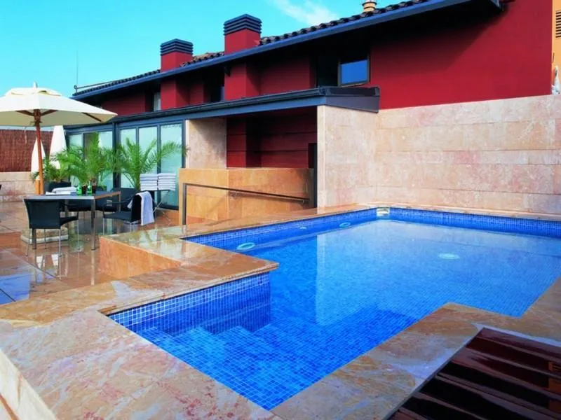 Pool, Astoria, Barcelona