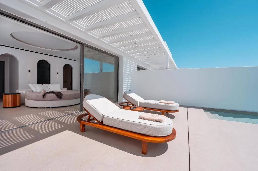 SUITE SEA VIEW WITH PRIVATE POOL Room, Muse Of Mykonos, Mykonos