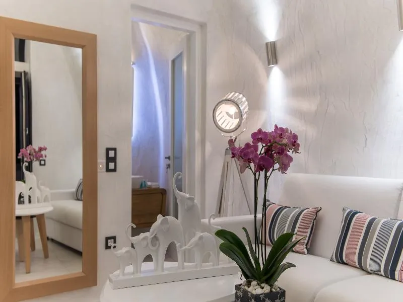 Room, Daydream Luxury Suites, Santorini