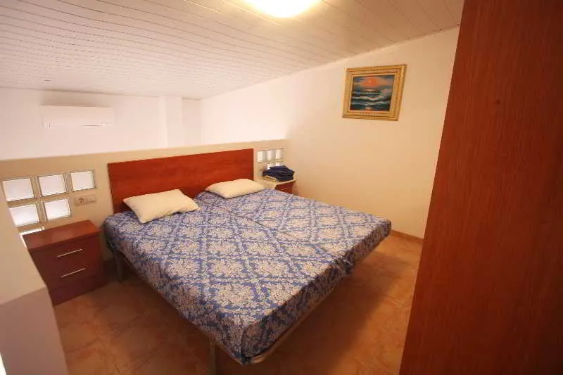 Room, Nerjaluna, Costa Del Sol