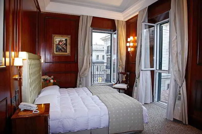 TRIPLE STANDARD Room, Boutique Hotel Trevi, Rome