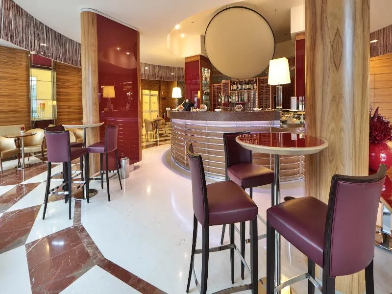 Bar, UNA HOTELS Expo Fiera Milano, Milan