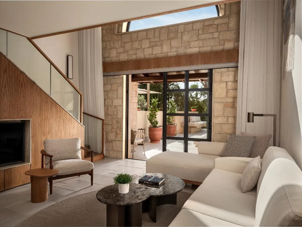 VILLA WITH PRIVATE POOL Room, Elysium, Cyprus