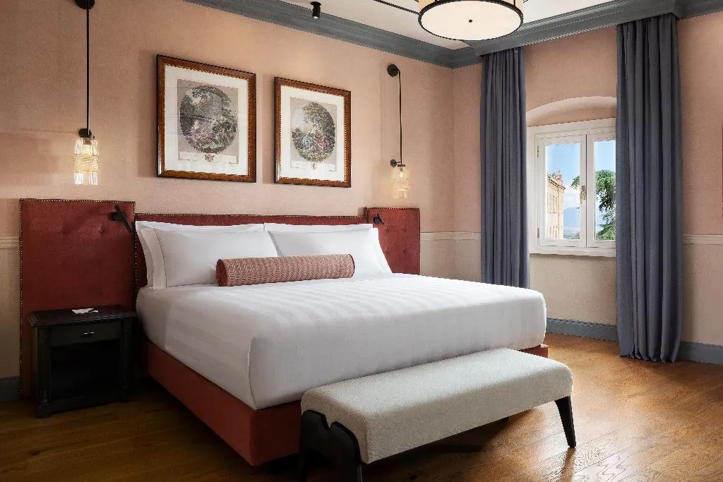 JUNIOR SUITE CAPACITY 3 Room, Sina Brufani, Perugia