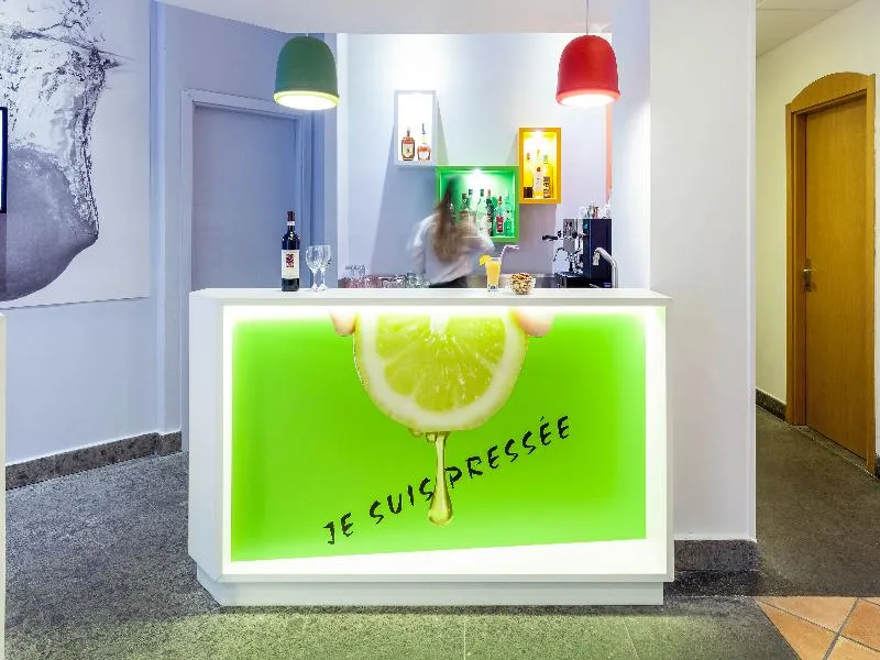 Bar, Ibis Styles Napoli Garibaldi, Naples