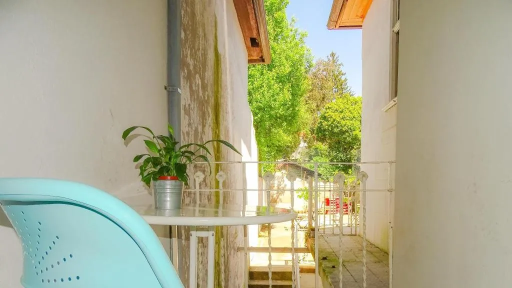 General view, O2 Hostel, Porto