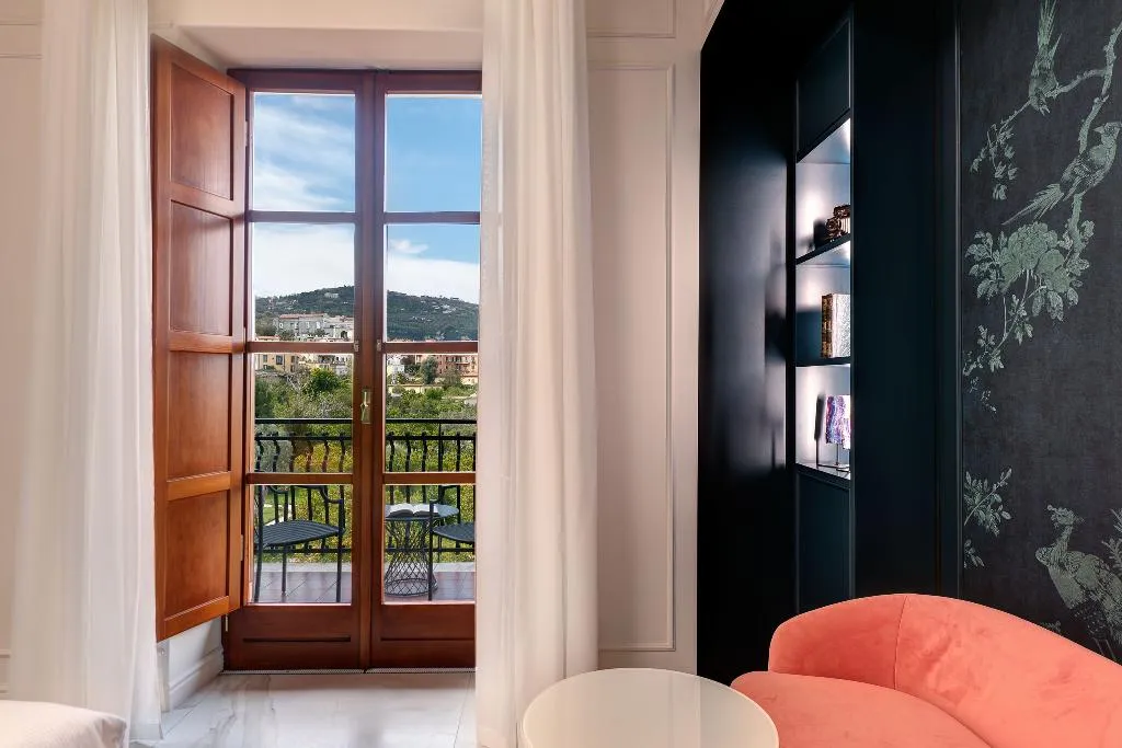 DOUBLE GARDEN VIEW Room, Majestic Palace, Naples