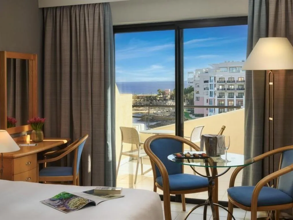 Room, Verdi St Georges Bay Marina, Malta