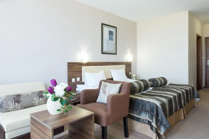 DOUBLE STANDARD Room, Hotel Regatta Palace, Bourgas