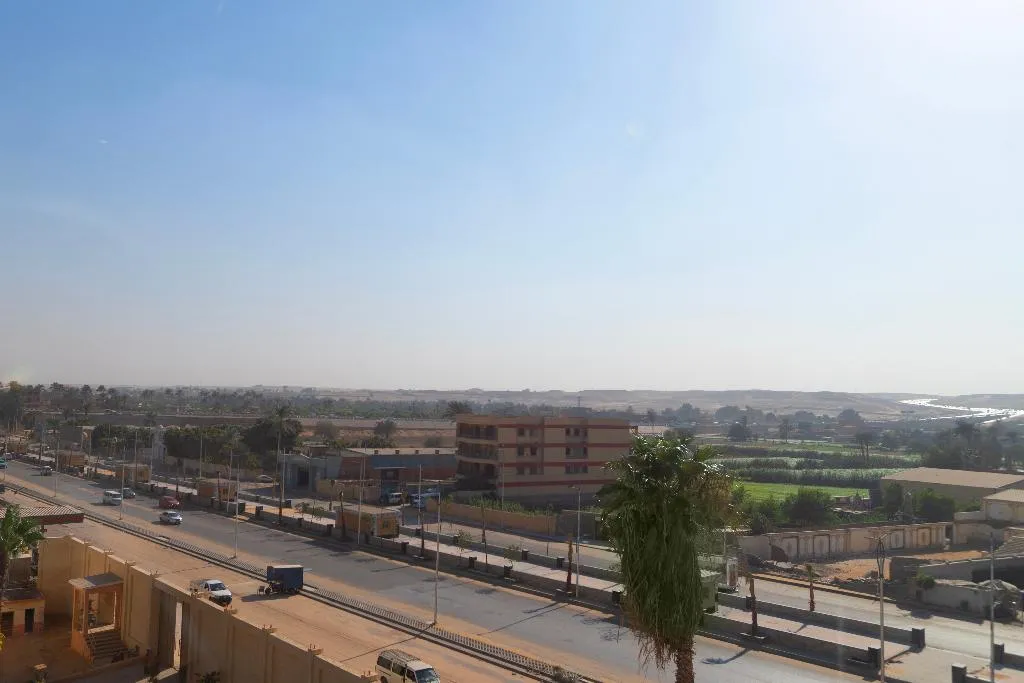 Double or Twin ONE BED Room, Mazar Pyramids Hotel, Cairo