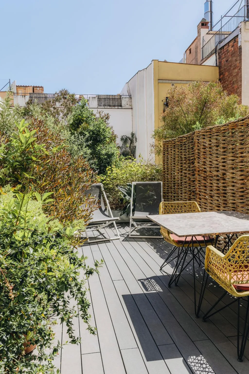 DOUBLE ONE BED Room, Uma House by Yurbban Trafalgar, Barcelona