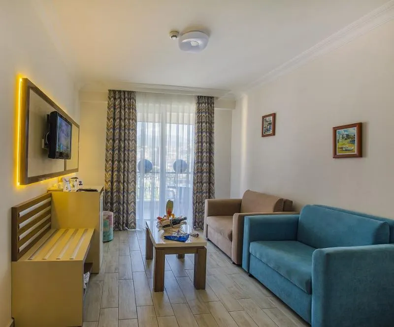 FAMILY ROOM SUPERIOR Room, Club Big Blue Suite Hotel, Antalya