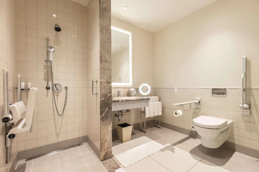 DOUBLE Accessible Room, Waldorf Astoria Amsterdam, Amsterdam