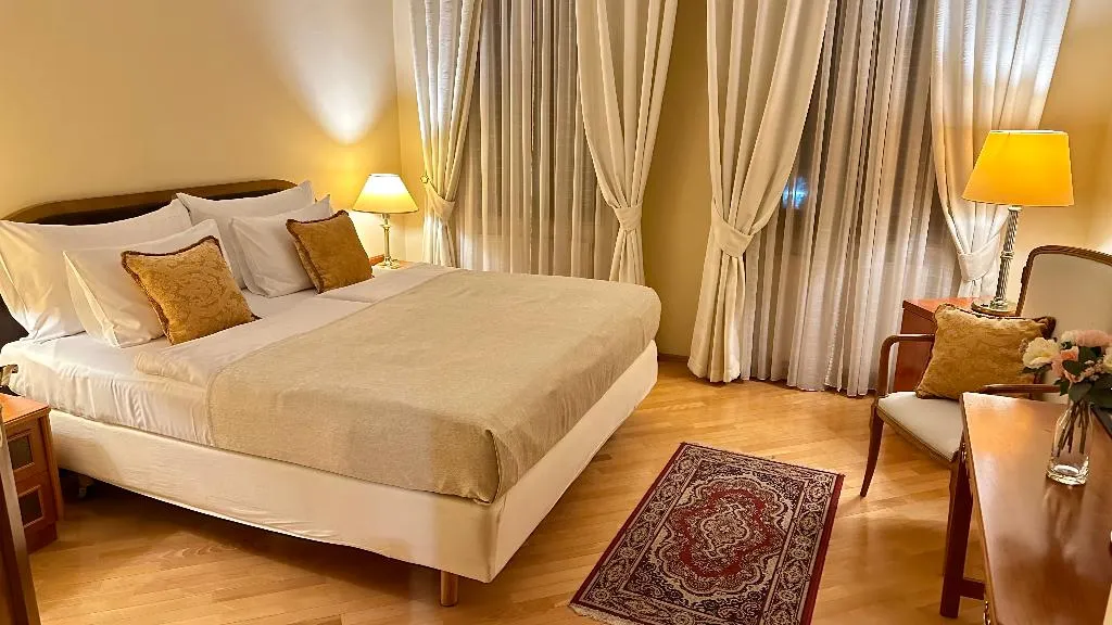 DOUBLE STANDARD Room, Fleur De Lis Hotel, Prague