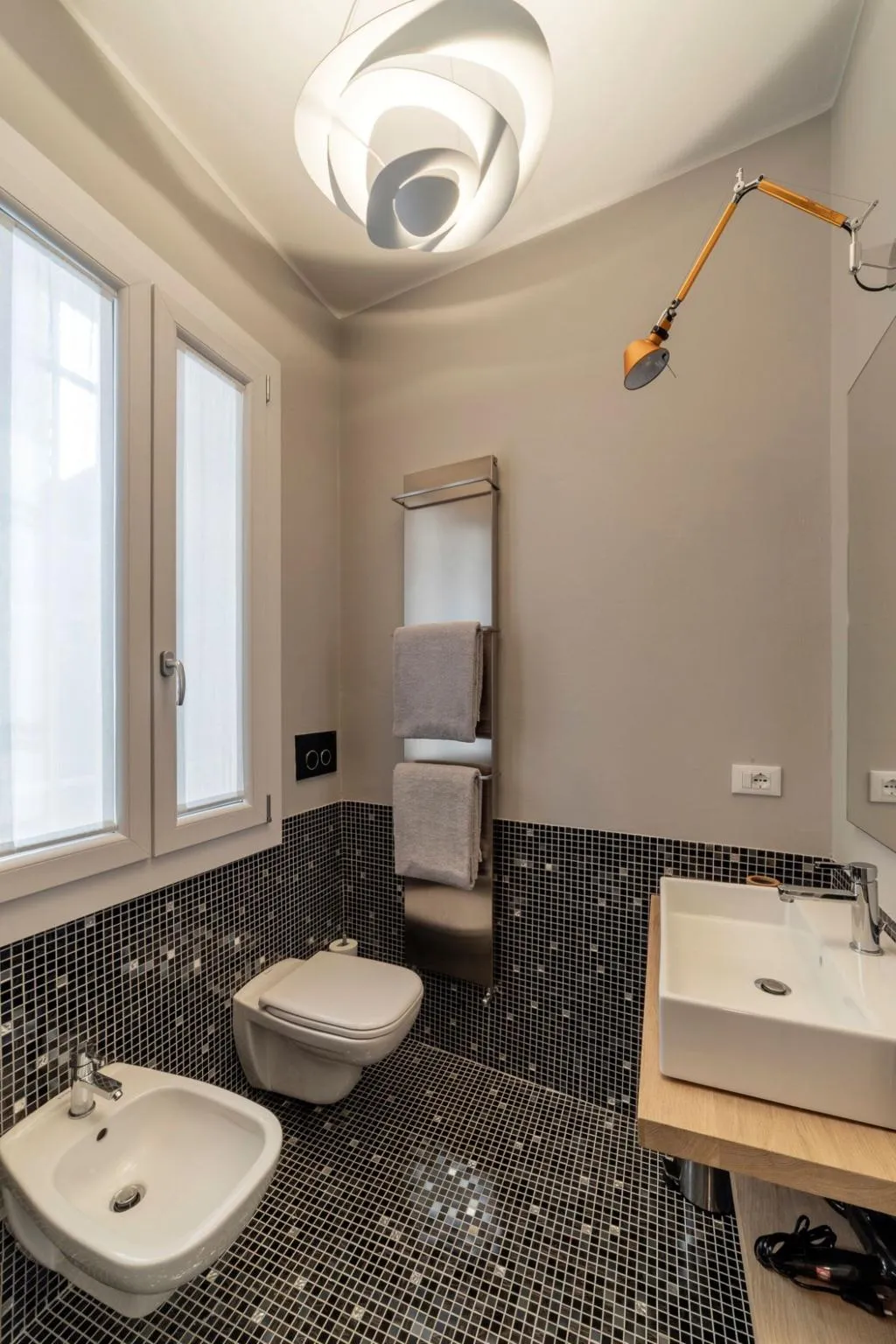 APARTMENT TWO BEDROOMS TWO BATHROOMS Room, Palazzo Paruta, Venice