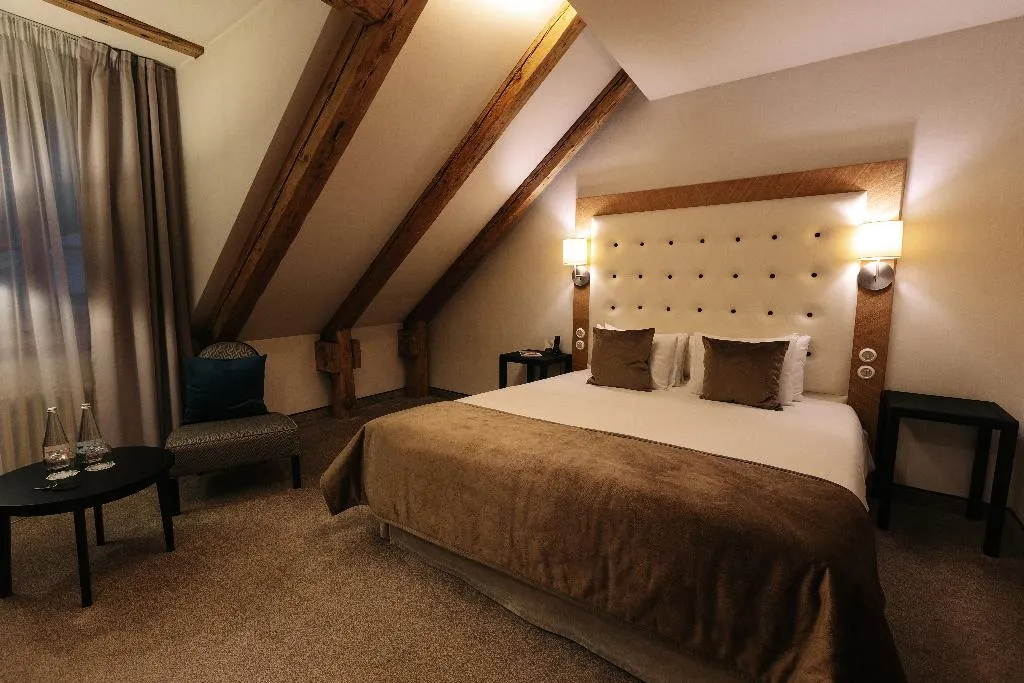 DOUBLE DELUXE ONE BED Room, Dome Hotel, Riga