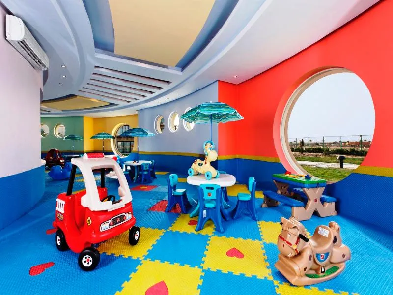 Sports and Entertainment, Mövenpick Waterpark Resort & Spa Soma Bay, Red Sea Riviera