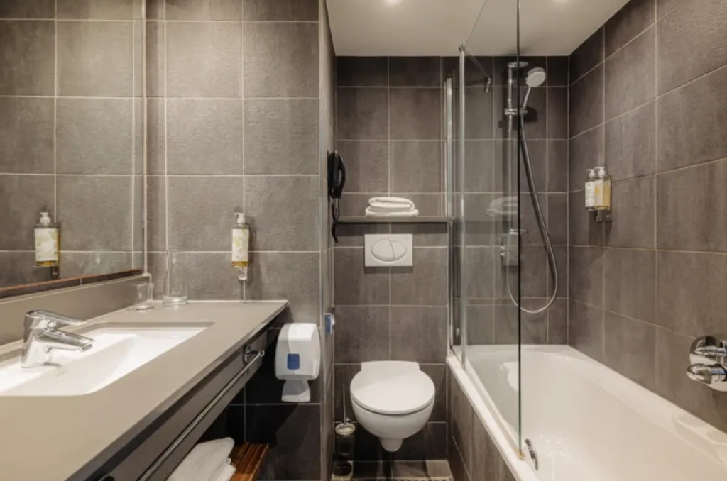 SINGLE BASIC Room, NYX Hotel Amsterdam Rembrandt Square, Amsterdam