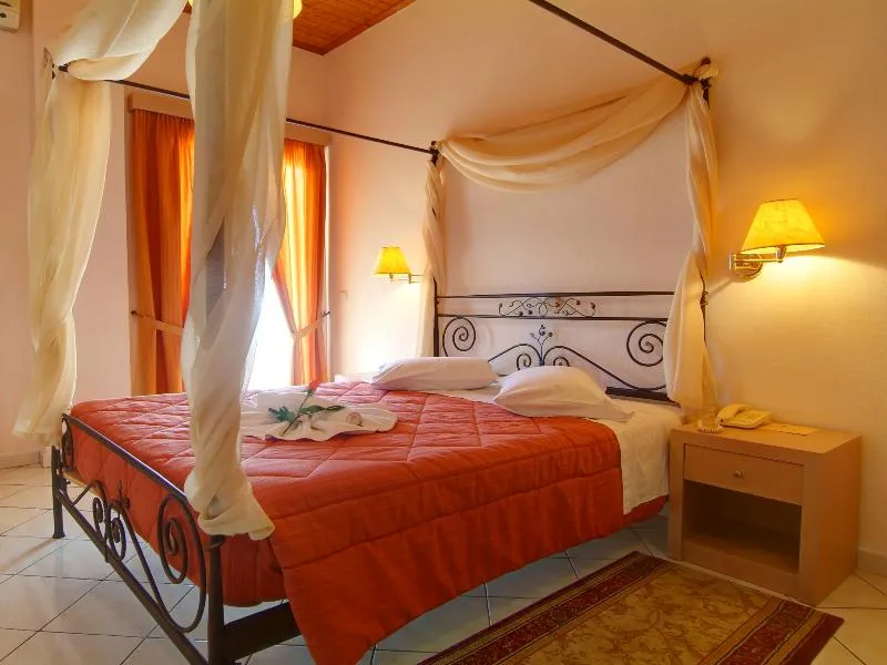 Double or Twin STANDARD Room, Acropole Delphi hotel, Athens