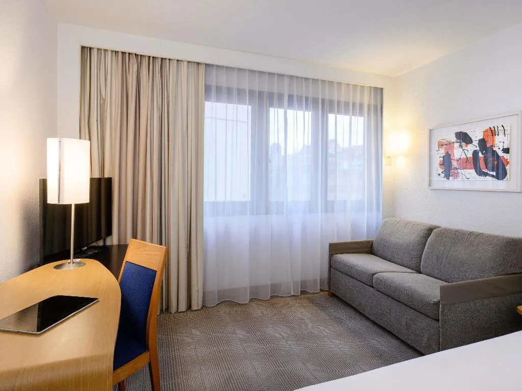 DOUBLE WITH DOUBLE BED Room, Novotel Gdansk Centrum, Gdansk