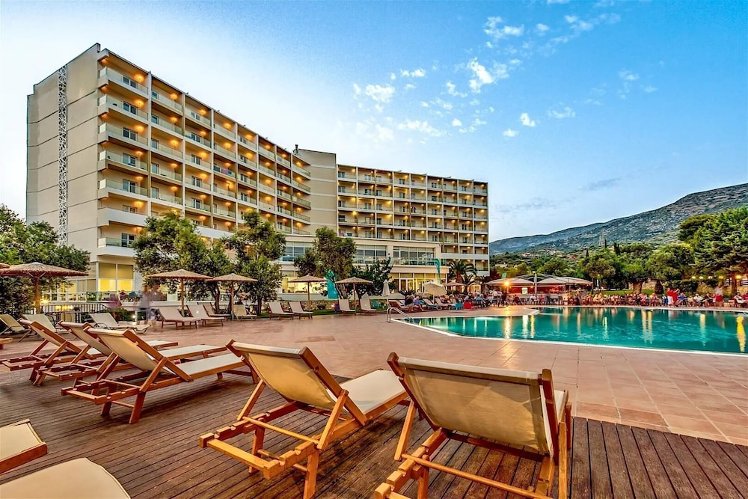 Evia Riviera Resort, Athens