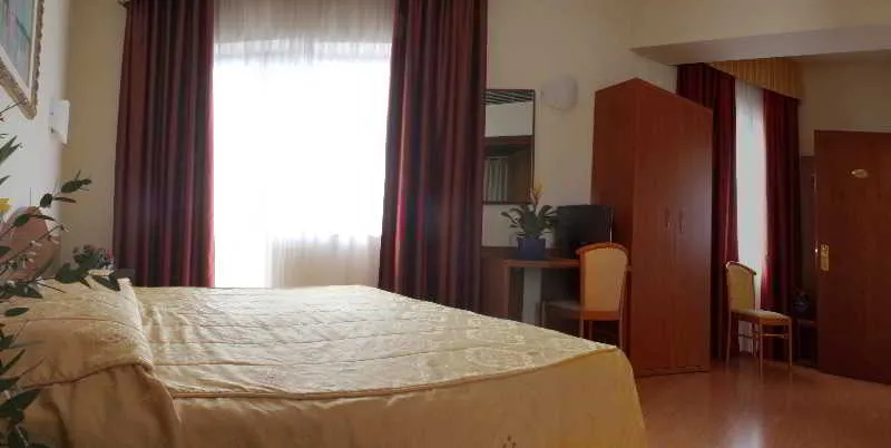 QUADRUPLE STANDARD Room, Centrale, Venice