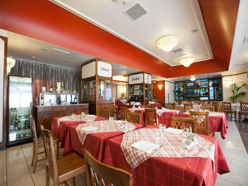 Restaurant, Executive, Milan