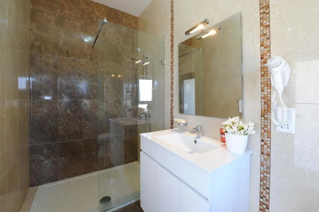 DOUBLE SUPERIOR WITH TERRACE Room, Mariblu Guesthouse, Gozo