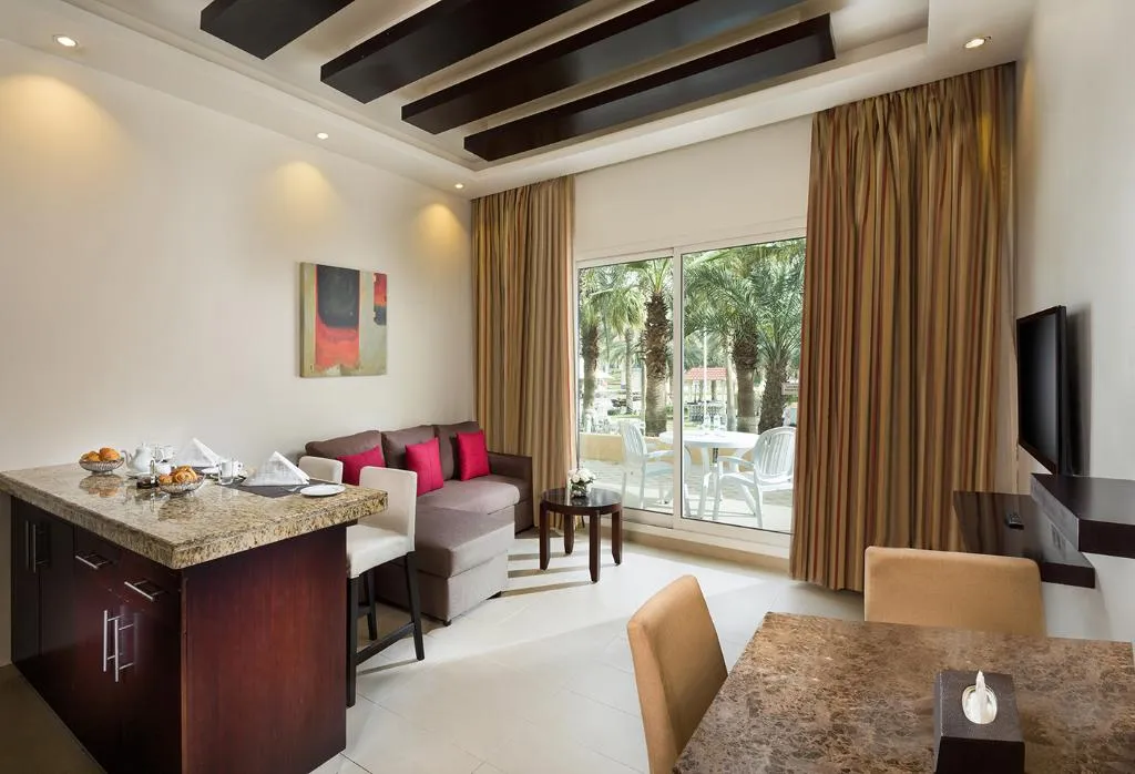 APARTMENT ONE BED Room, Metropolitan Al Mafraq Hotel, Abu Dhabi