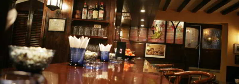 Bar, Golden Tulip Flamenco Cairo, Cairo