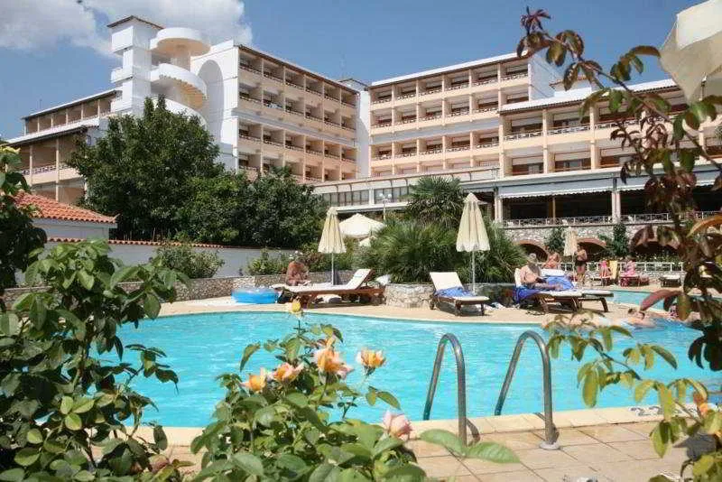 Pool, Esperides, Skiathos