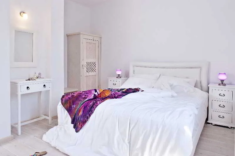 SUITE THREE BEDROOMS WITH PRIVATE POOL Room, Thermes Luxury Villas by Mr and Mrs White, Santorini