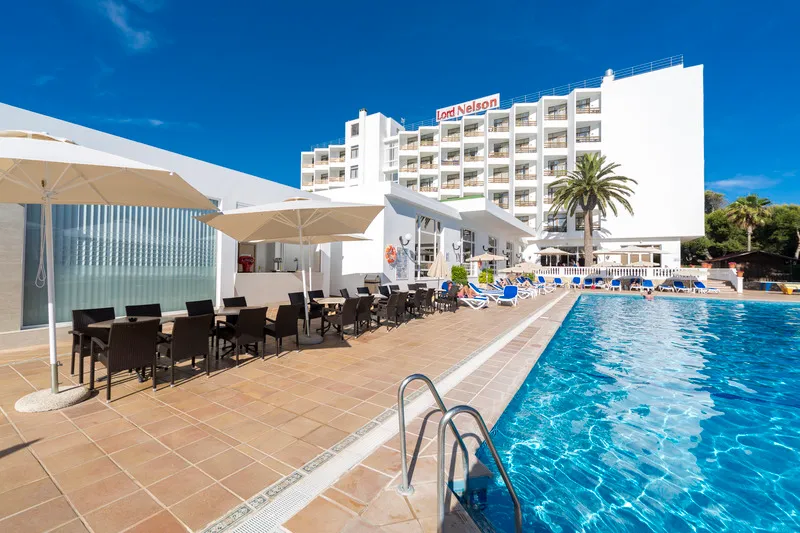 Pool, Globales Lord Nelson, Menorca