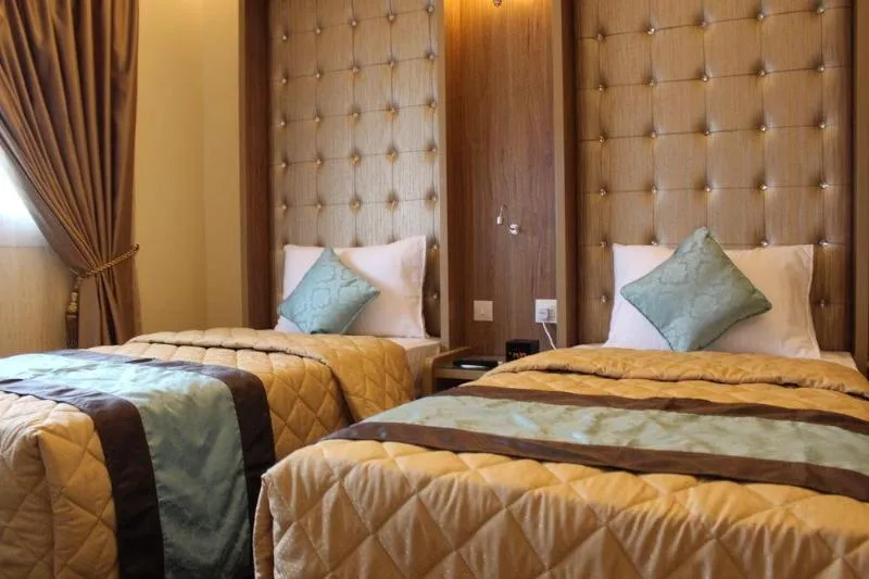 Double or Twin DELUXE WITH BALCONY Room, Naif View Hotel, Dubai