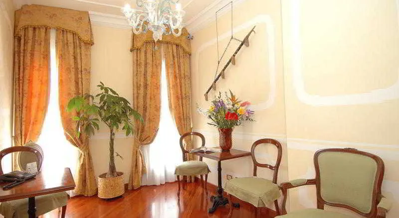 Room, Antica Locanda Al Gambero, Venice