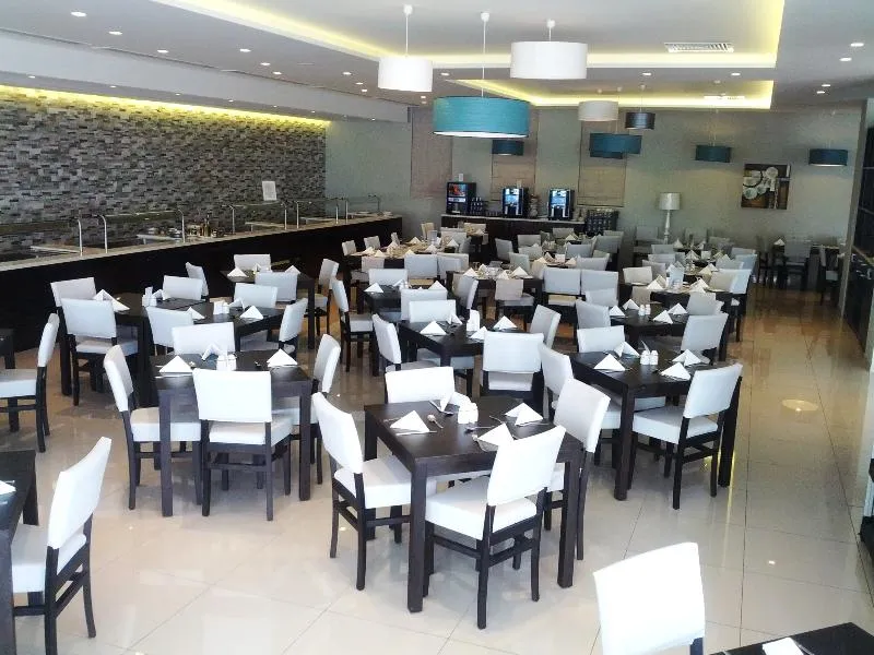 Restaurant, Mellieha Bay Hotel, Malta