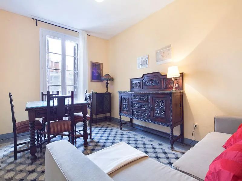 APARTMENT THREE BEDROOMS Room, Urban District, Barcelona
