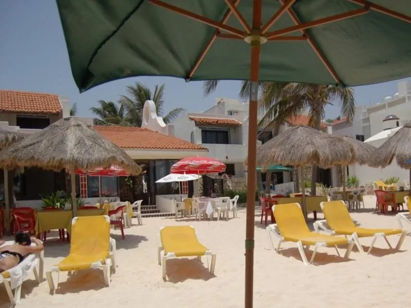 Beach, Pelicano Inn, Playa Del Carmen