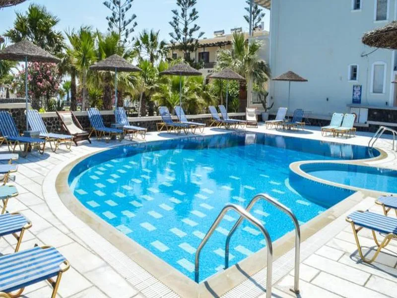 Pool, Castro, Santorini