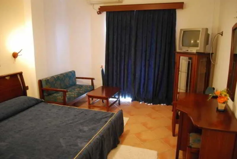 Room, New Heaven, Southern Albania