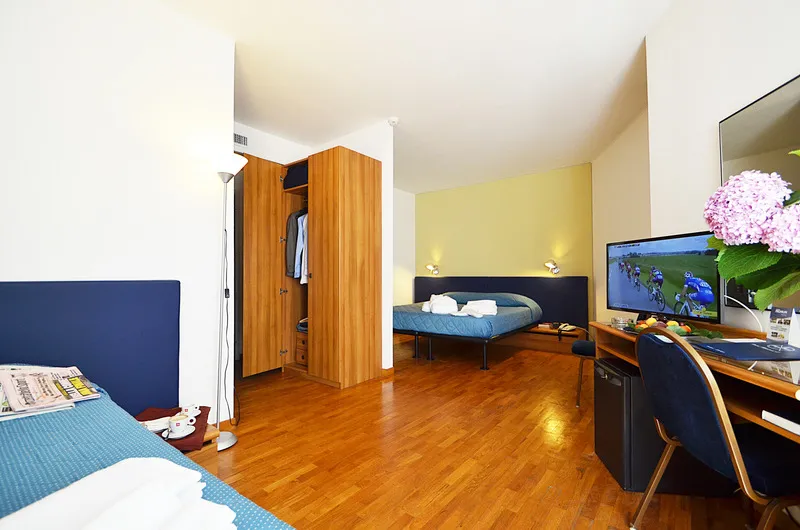 TRIPLE STANDARD Room, Mistral 2 Hotel, Cagliari