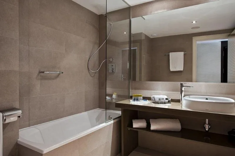 Room, Exe Moncloa, Madrid