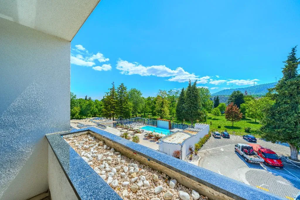 FAMILY ROOM WITH BALCONY Room, Alkar, Split