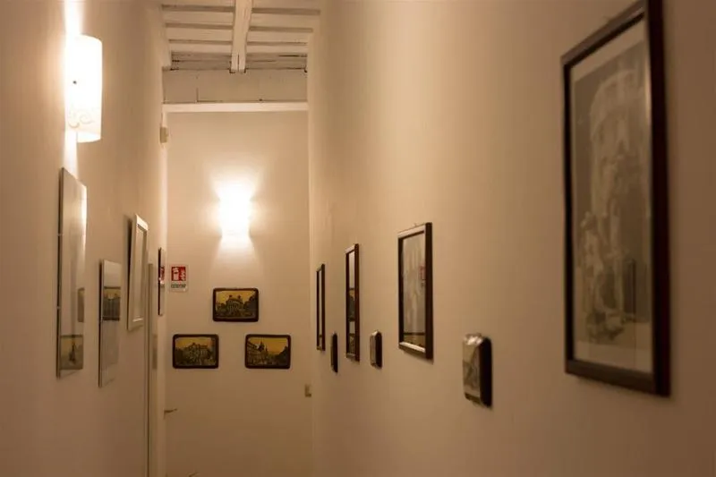 General view, Condotti Inn, Rome