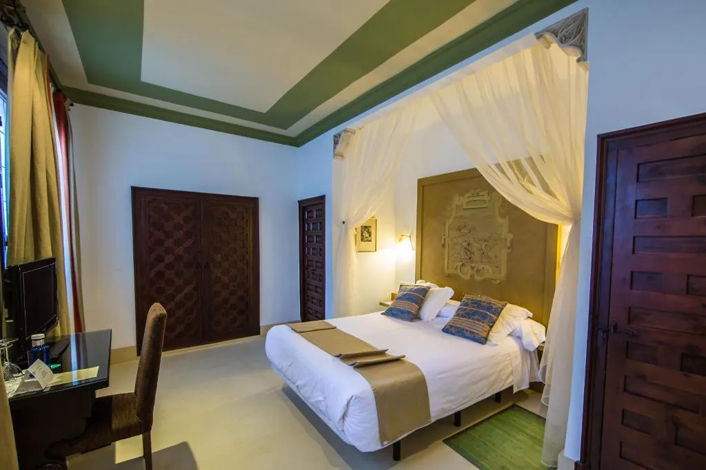 DOUBLE STANDARD Room, Hacienda del Cardenal, Madrid