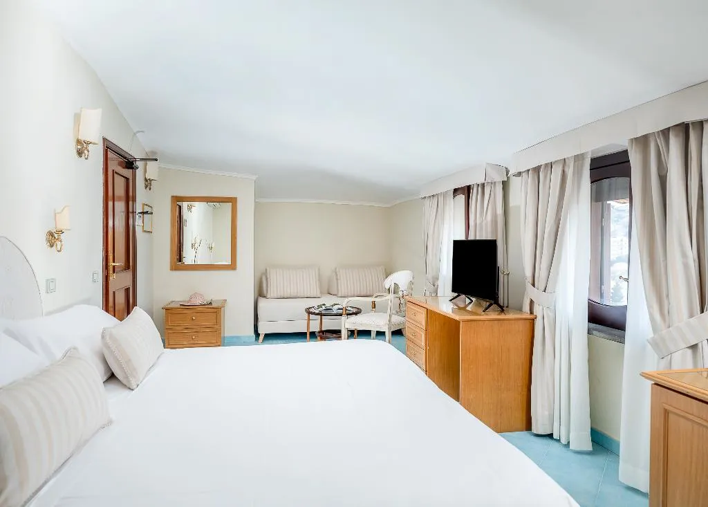 TRIPLE CLASSIC Room, Hotel Jaccarino, Naples