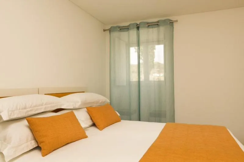 VILLA SUPERIOR Room, Casa Palmela - Small Luxury Hotels & Villas, Lisbon